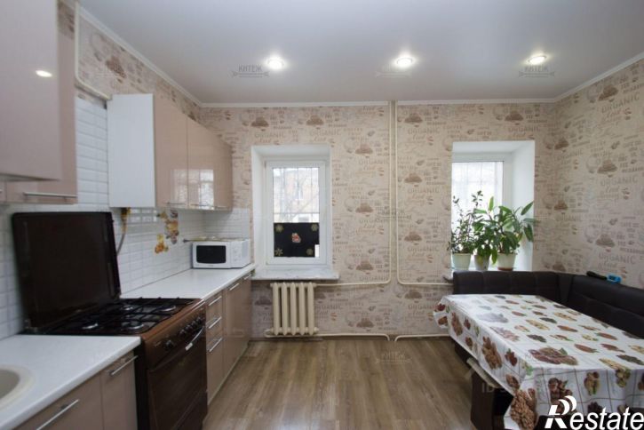 2-комн квартира ул Кирова, 44А,  д. 44А