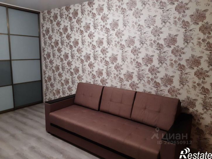 2-комн квартира ул Поле Свободы, 107,  д. 107
