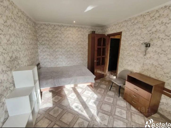 1-комн квартира ул 5 Линия, 1 4,  д. 1 4,  к. 4