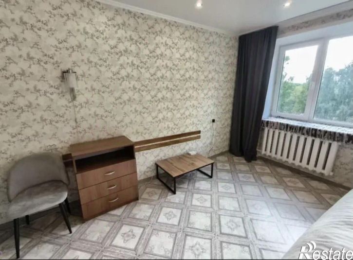 1-комн квартира ул 5 Линия, 1 4,  д. 1 4,  к. 4