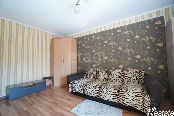 1-комн квартира Сиреневый б-р, 4,  д. 4