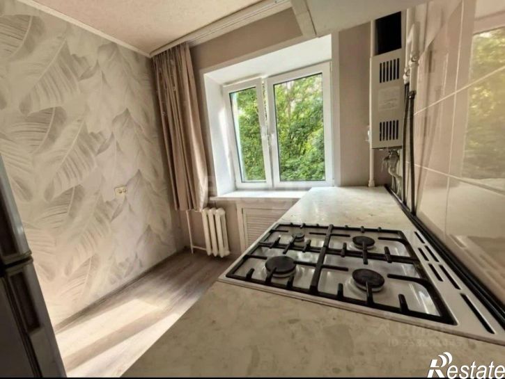 1-комн квартира ул Шахтеров, 6,  д. 6