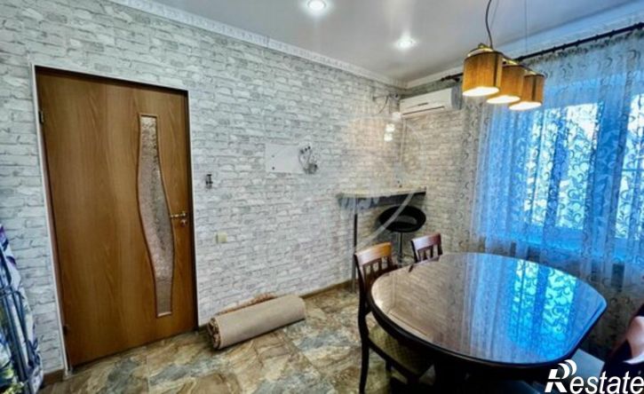 2-комн квартира ул Генерала Попова, 11,  д. 11