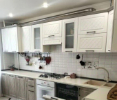 2-комн, 55кв м, этаж 1/3 улица Василия Стригунова, 8