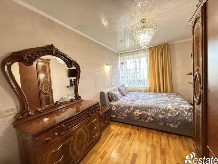 3-комн квартира Хрустальная улица, 10,  д. 10