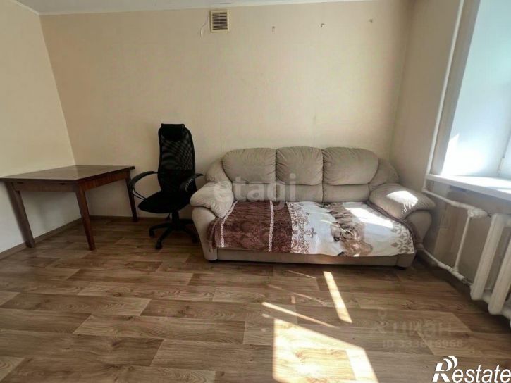 Комната улица Валентины Никитиной, 34,  д. 34