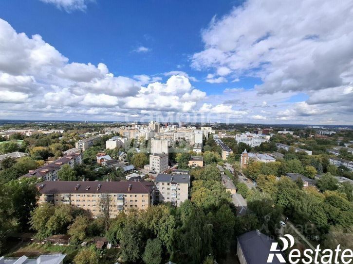 3-комн квартира улица Пухова, 58,  д. 58