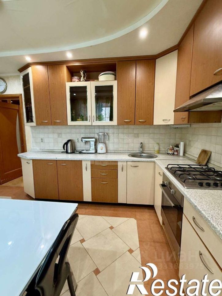 3-комн квартира улица Добровольского, 49,  д. 49