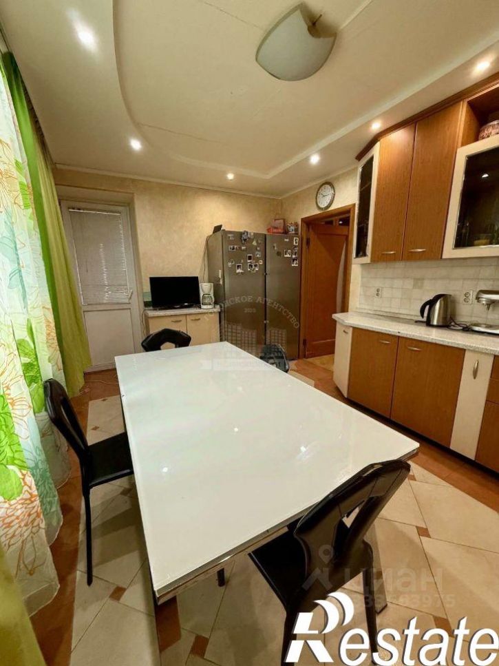 3-комн квартира улица Добровольского, 49,  д. 49