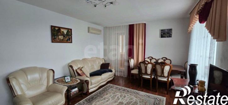 3-комн квартира улица Суворова, 111/21,  д. 111/21