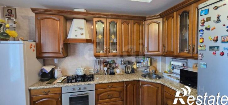 3-комн квартира улица Суворова, 111/21,  д. 111/21