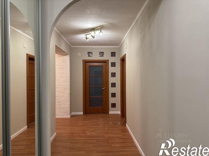 3-комн квартира улица Гурьянова, 26,  д. 26