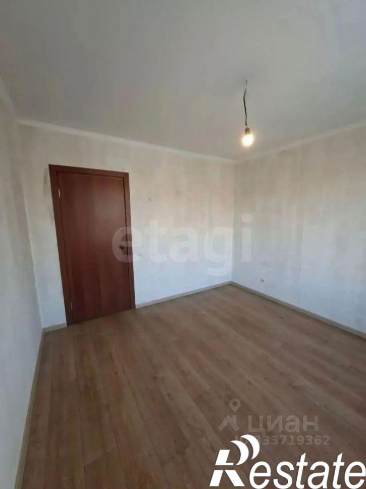 2-комн квартира улица Петра Тарасова, 10,  д. 10