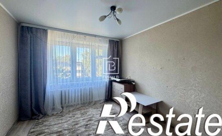 1-комн квартира улица Гурьянова, 33,  д. 33