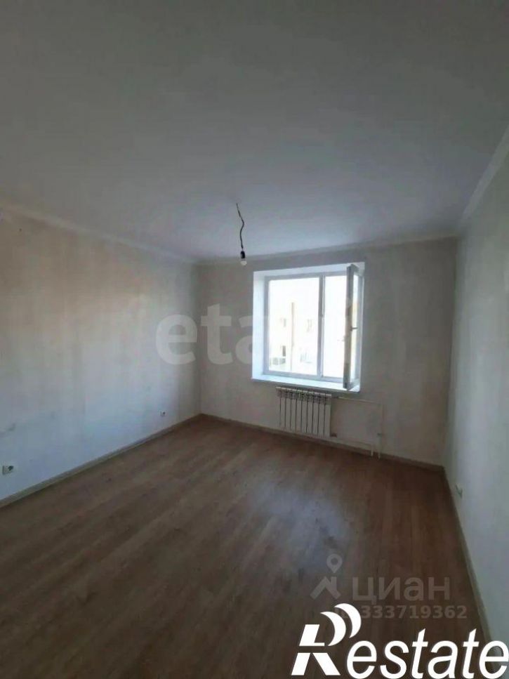 2-комн квартира улица Петра Тарасова, 10,  д. 10