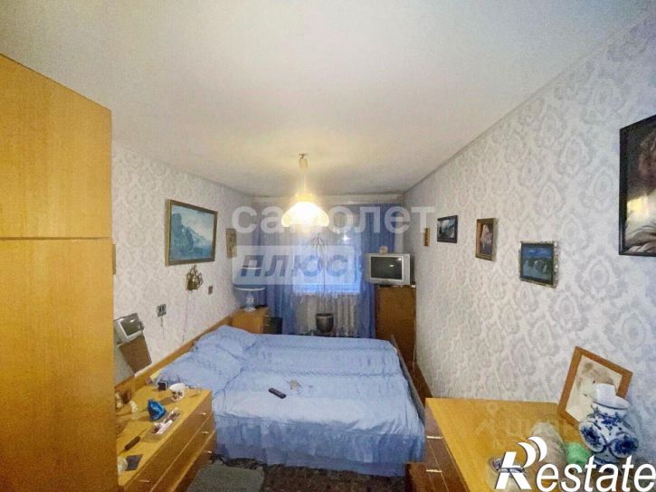 3-комн квартира улица Суворова, 50,  д. 50