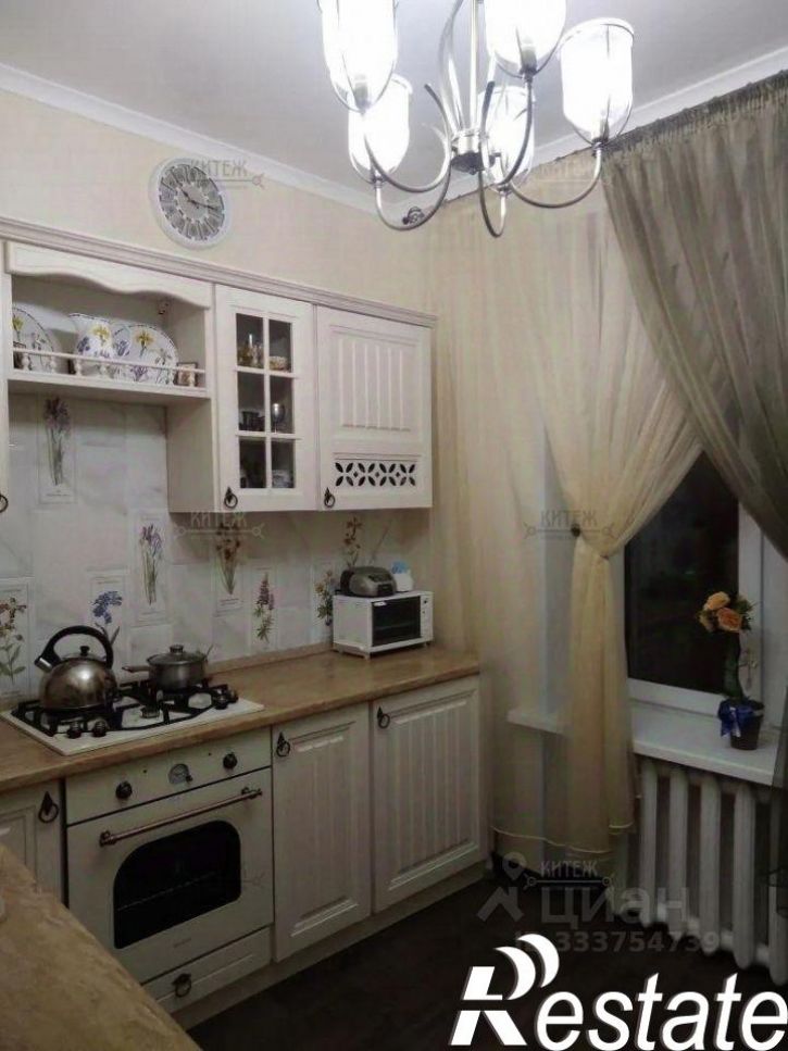 2-комн квартира улица Суворова, 118,  д. 118