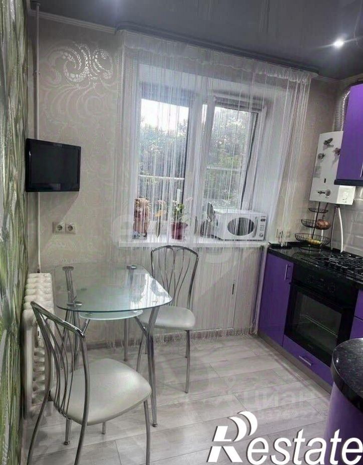 3-комн квартира Гвардейская улица, 3,  д. 3