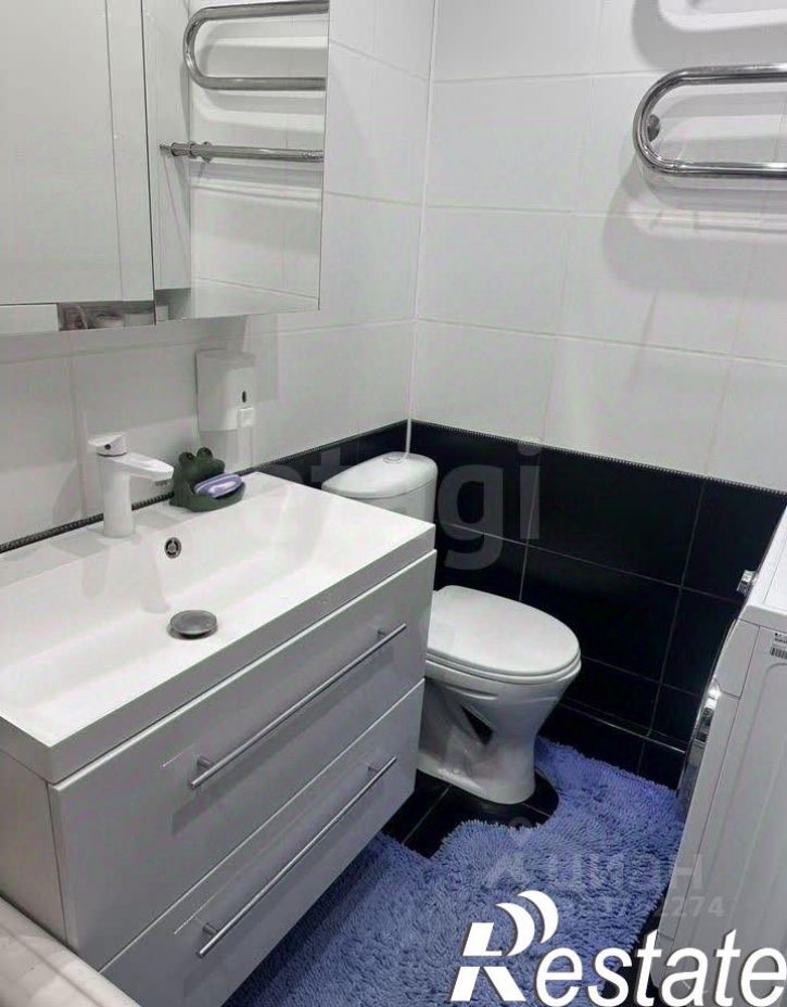 3-комн квартира Гвардейская улица, 3,  д. 3