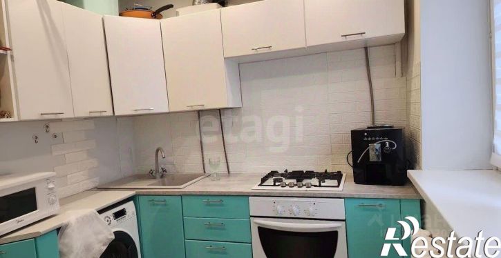 2-комн квартира улица Гурьянова, 19,  д. 19