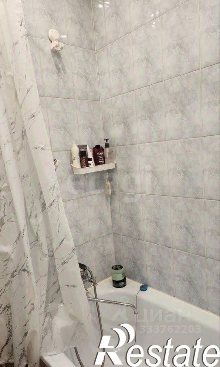 2-комн квартира улица Гурьянова, 19,  д. 19