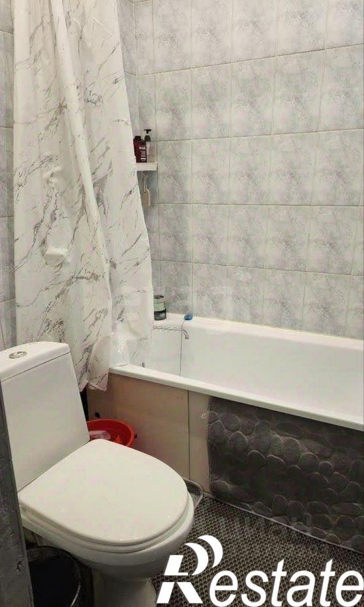 2-комн квартира улица Гурьянова, 19,  д. 19
