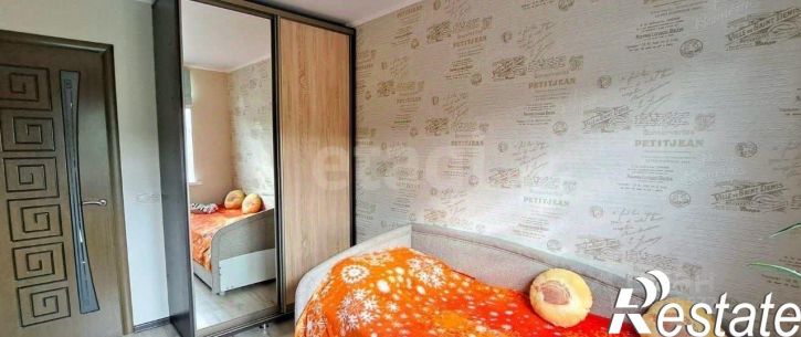 2-комн квартира улица Георгия Амелина, 45,  д. 45