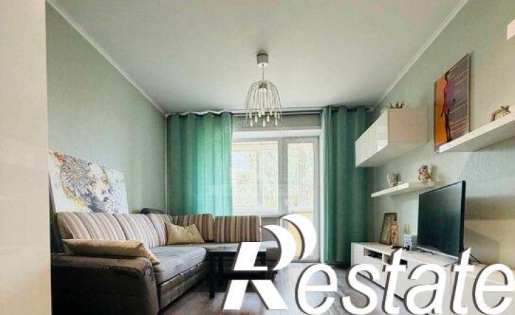 3-комн квартира улица Генерала Попова, 18 к1,  д. 18 к1