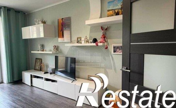 3-комн квартира улица Генерала Попова, 18 к1,  д. 18 к1