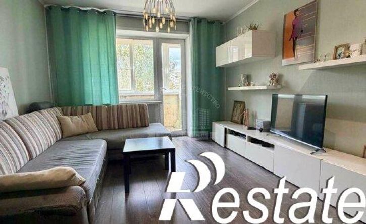 3-комн квартира улица Генерала Попова, 18 к1,  д. 18 к1