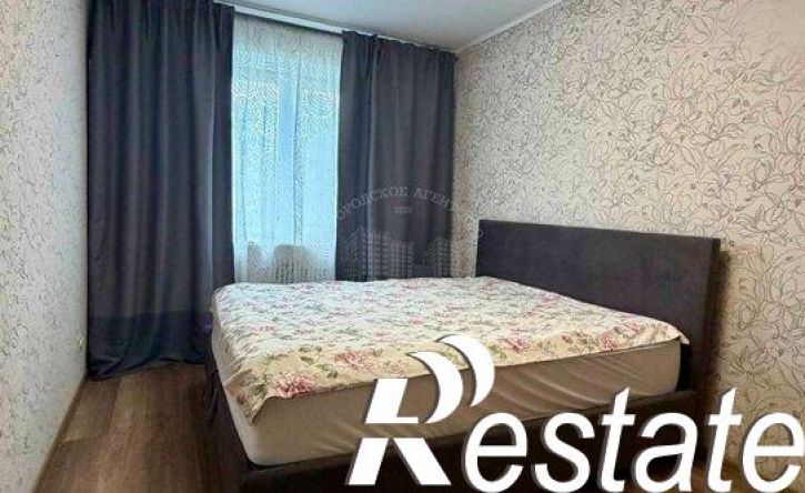 3-комн квартира улица Генерала Попова, 18 к1,  д. 18 к1
