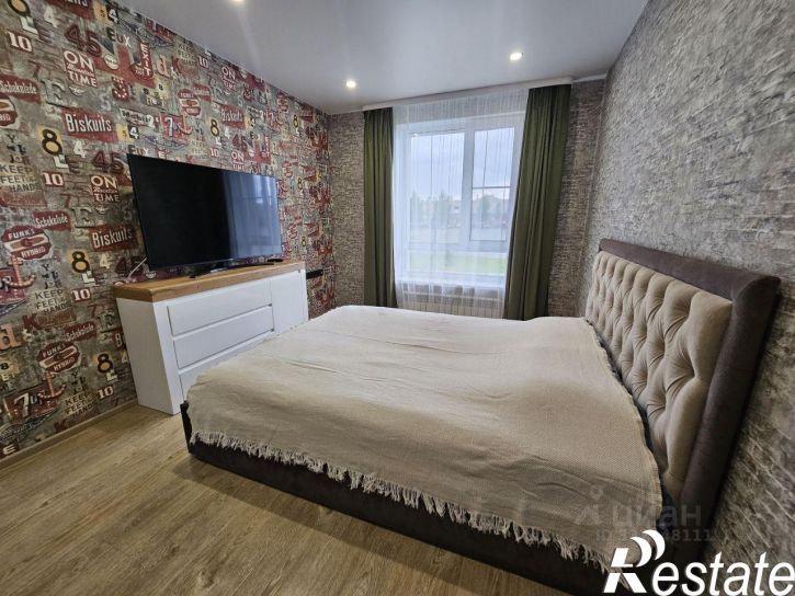 3-комн квартира улица Петра Тарасова, 9,  д. 9