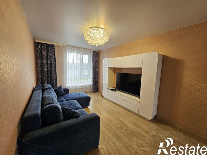 3-комн квартира улица Петра Тарасова, 9,  д. 9