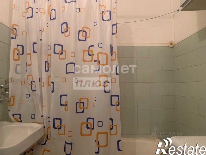 2-комн квартира улица Постовалова, 10,  д. 10