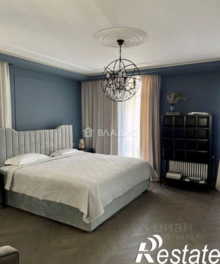 4-комн квартира улица Циолковского, 34,  д. 34