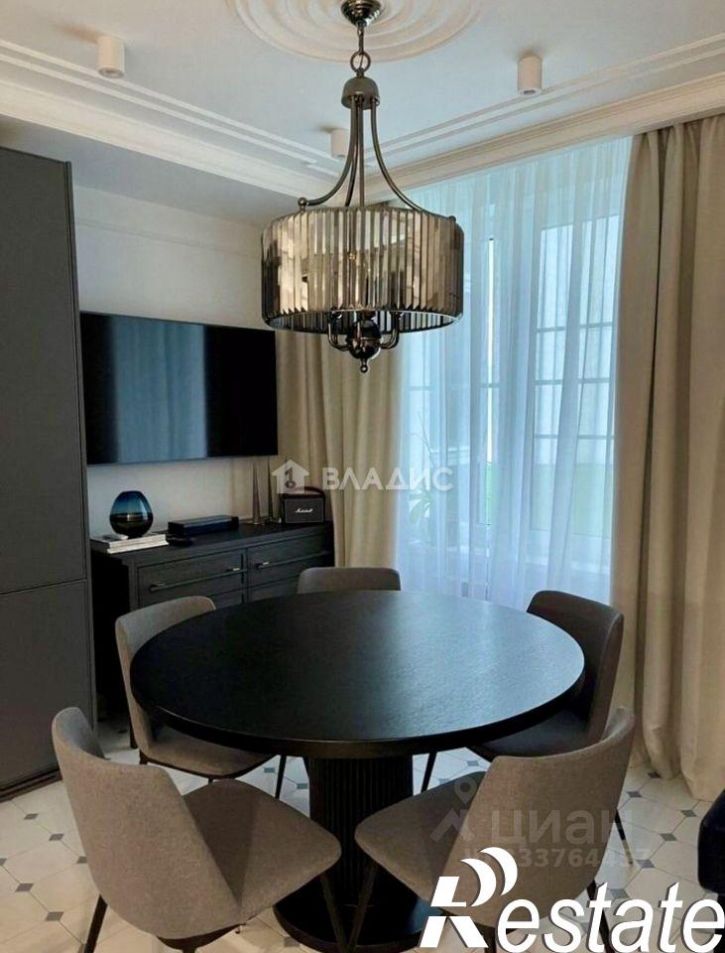 4-комн квартира улица Циолковского, 34,  д. 34