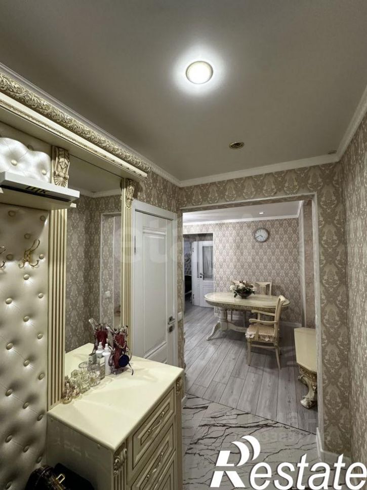 3-комн квартира улица Фридриха Энгельса, 80,  д. 80