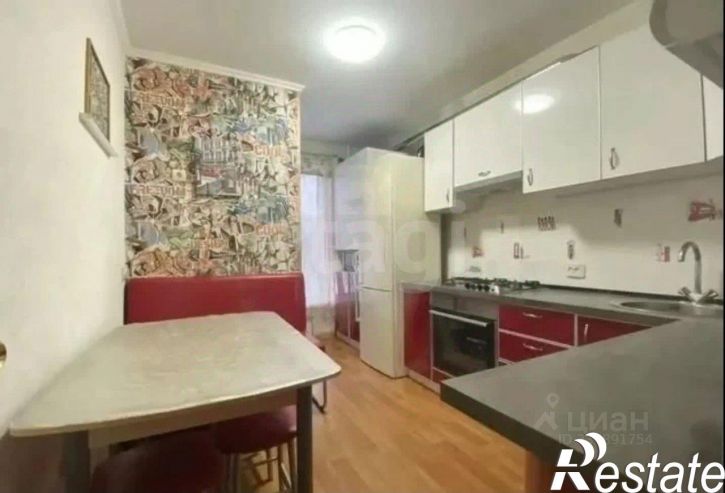 2-комн квартира улица Петра Тарасова, 1,  д. 1