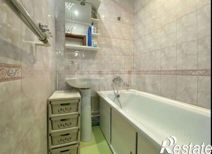 2-комн квартира улица Петра Тарасова, 1,  д. 1