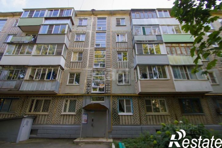 3-комн квартира улица Гурьянова, 10,  д. 10
