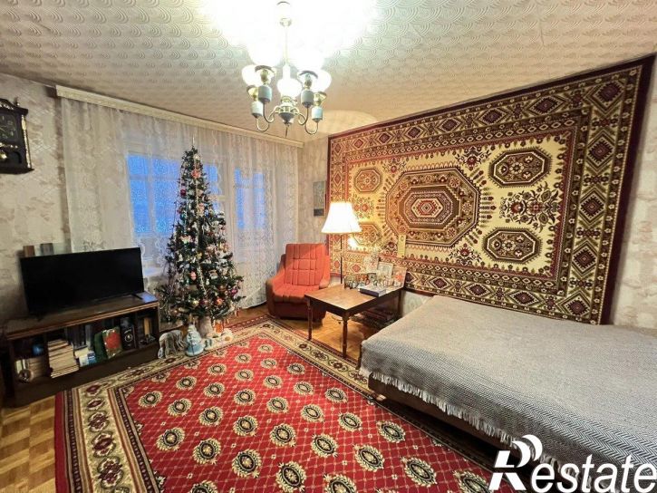 3-комн квартира улица Тельмана, 35,  д. 35