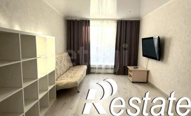 2-комн квартира улица Петра Тарасова, 39,  д. 39