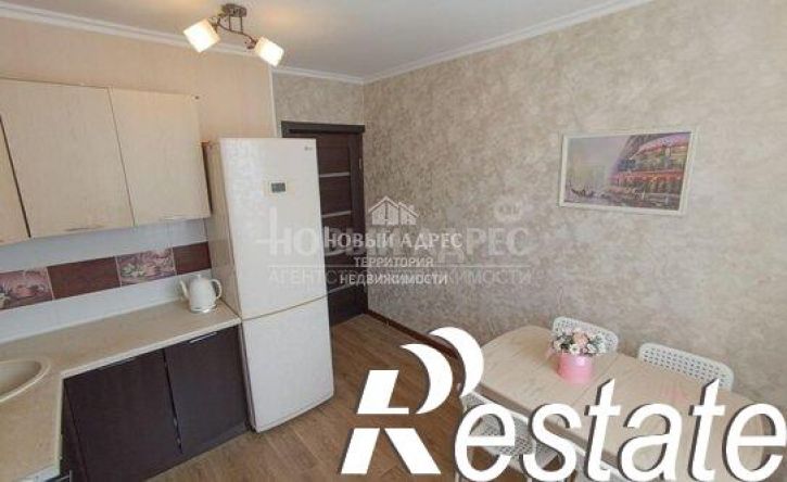 2-комн квартира улица Братьев Луканиных, 13,  д. 13
