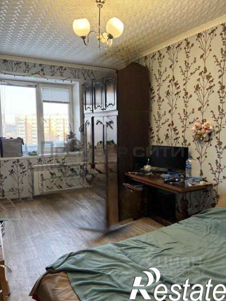 3-комн квартира улица Генерала Попова, 18 к1,  д. 18 к1
