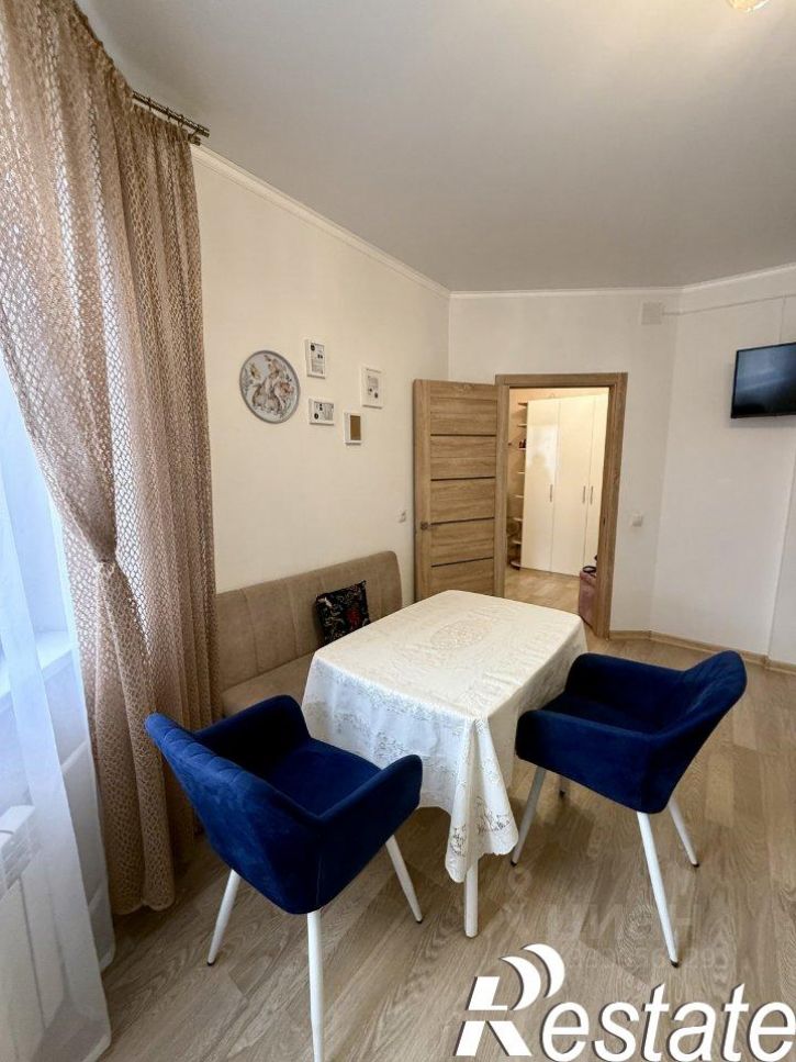 2-комн квартира Хрустальный переулок, 29,  д. 29