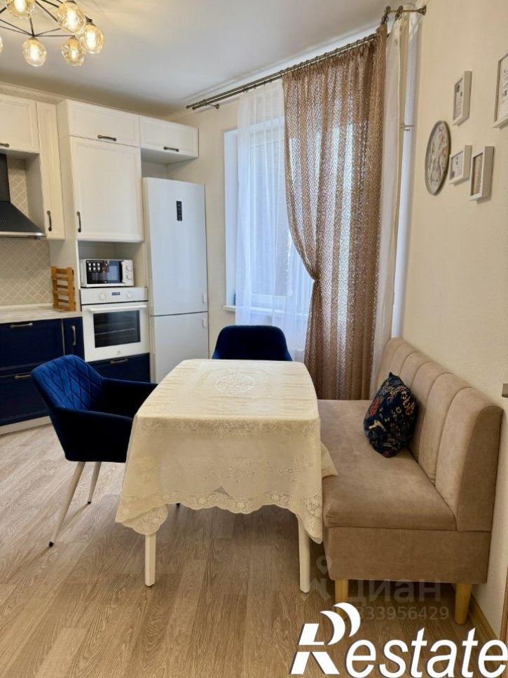 2-комн квартира Хрустальный переулок, 29,  д. 29