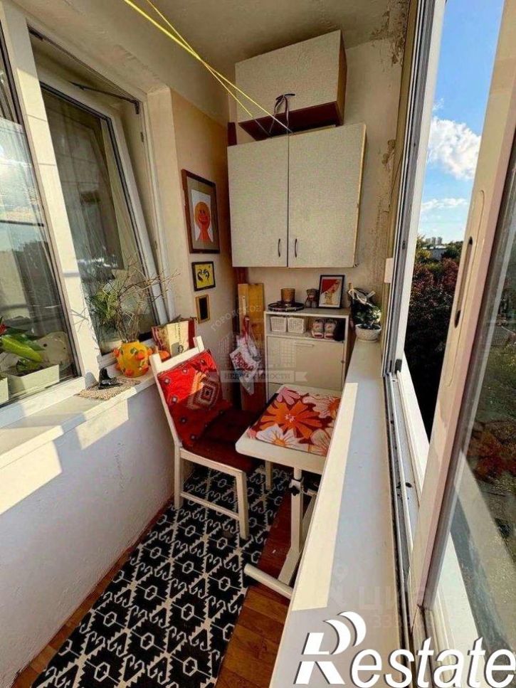 2-комн квартира улица Константиновых, 2,  д. 2