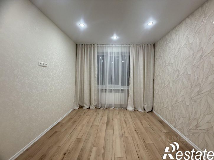 2-комн квартира улица Краснопивцева, 3,  д. 3