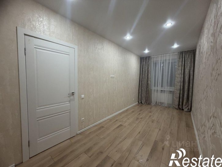 2-комн квартира улица Краснопивцева, 3,  д. 3