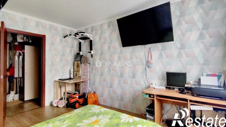 2-комн квартира улица Василия Стригунова, 3,  д. 3